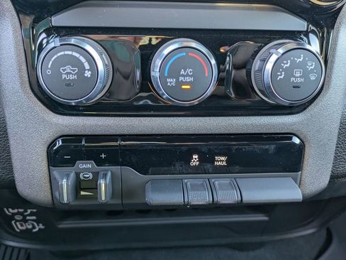 New 2026 RAM 2500 Tradesman image 27