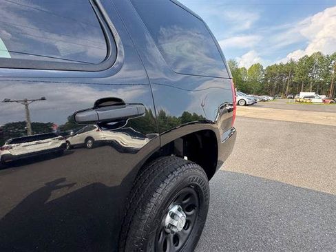 Used 2013 Chevrolet Tahoe 4WD image 14