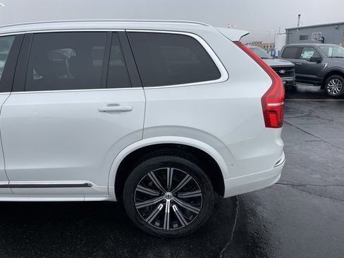 Used 2023 Volvo XC90 B5 Plus image 39