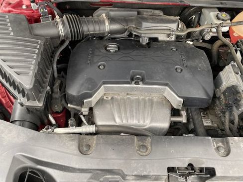 Used 2019 Chevrolet Blazer LT FWD image 21