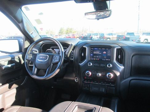 Used 2020 GMC Sierra 1500 AT4 w/ Off-Road Performance Package image 26