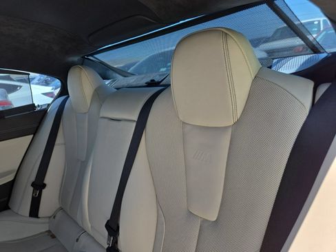 Used 2014 BMW M6 Gran Coupe RWD image 8