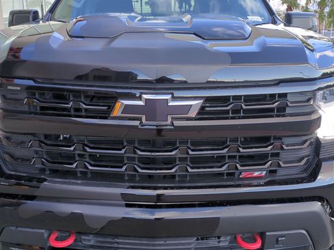 Used 2025 Chevrolet Silverado 1500 LT Trail Boss image 9