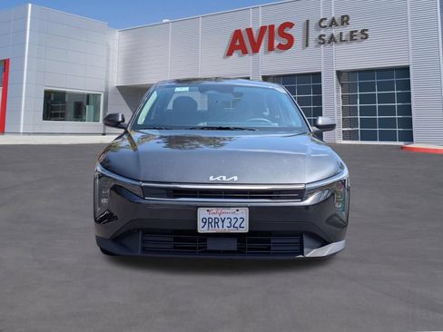 Used 2025 Kia K4 FWD image 2
