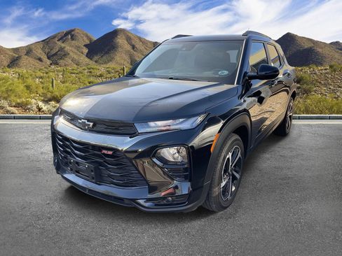 Used 2023 Chevrolet TrailBlazer RS FWD image 13