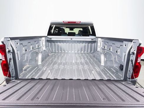 New 2026 Chevrolet Silverado 1500 LT AWD/4WD image 29