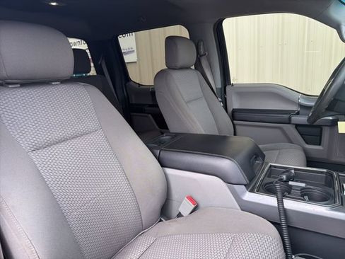 Used 2019 Ford F350 XLT w/ XLT Premium Package AWD/4WD image 11