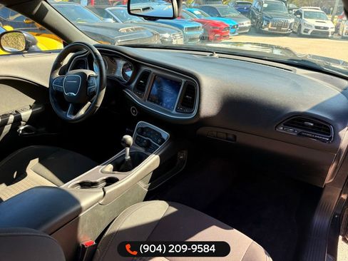 Used 2019 Dodge Challenger R/T Scat Pack w/ Driver Convenience Group image 27