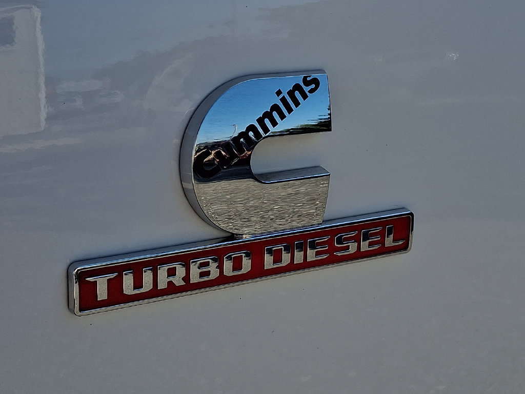 Certified 2025 RAM 3500 Laramie AWD/4WD image 38