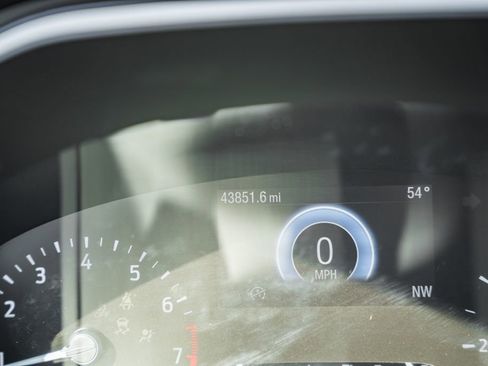 Used 2021 Ford Escape SE image 42