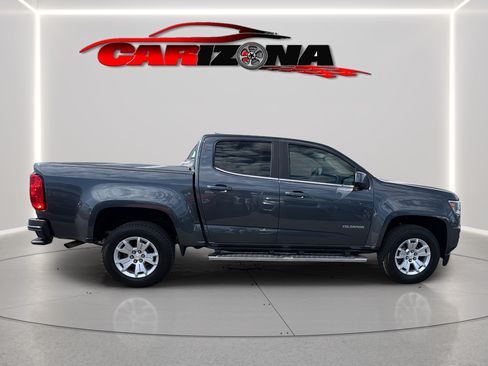 Used 2017 Chevrolet Colorado LT w/ LT Convenience Package RWD image 4