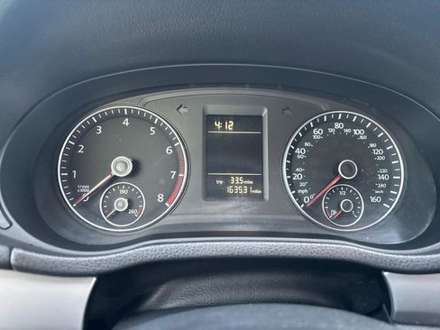 Used 2014 Volkswagen Passat 1.8T Wolfsburg Edition image 29