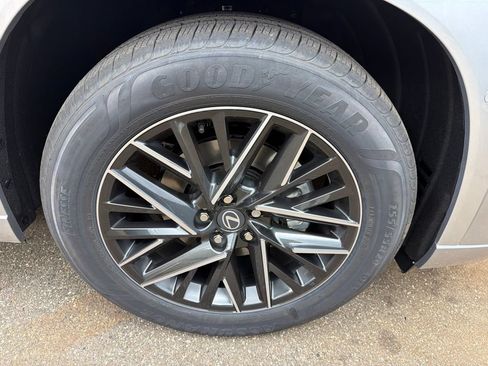 New 2026 Lexus TX 350 AWD image 24