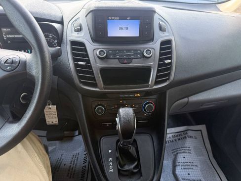 Used 2020 Ford Transit Connect XL FWD image 14