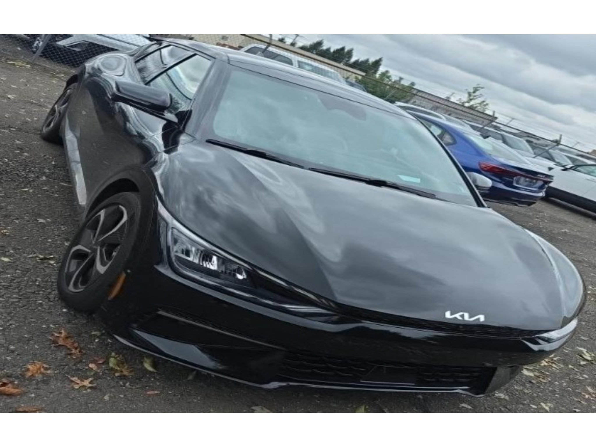 Used 2023 Kia EV6 GT-Line w/ GT-Line Suede Seat Package AWD/4WD image 2