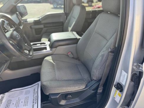 Used 2016 Ford F150 XLT RWD image 13