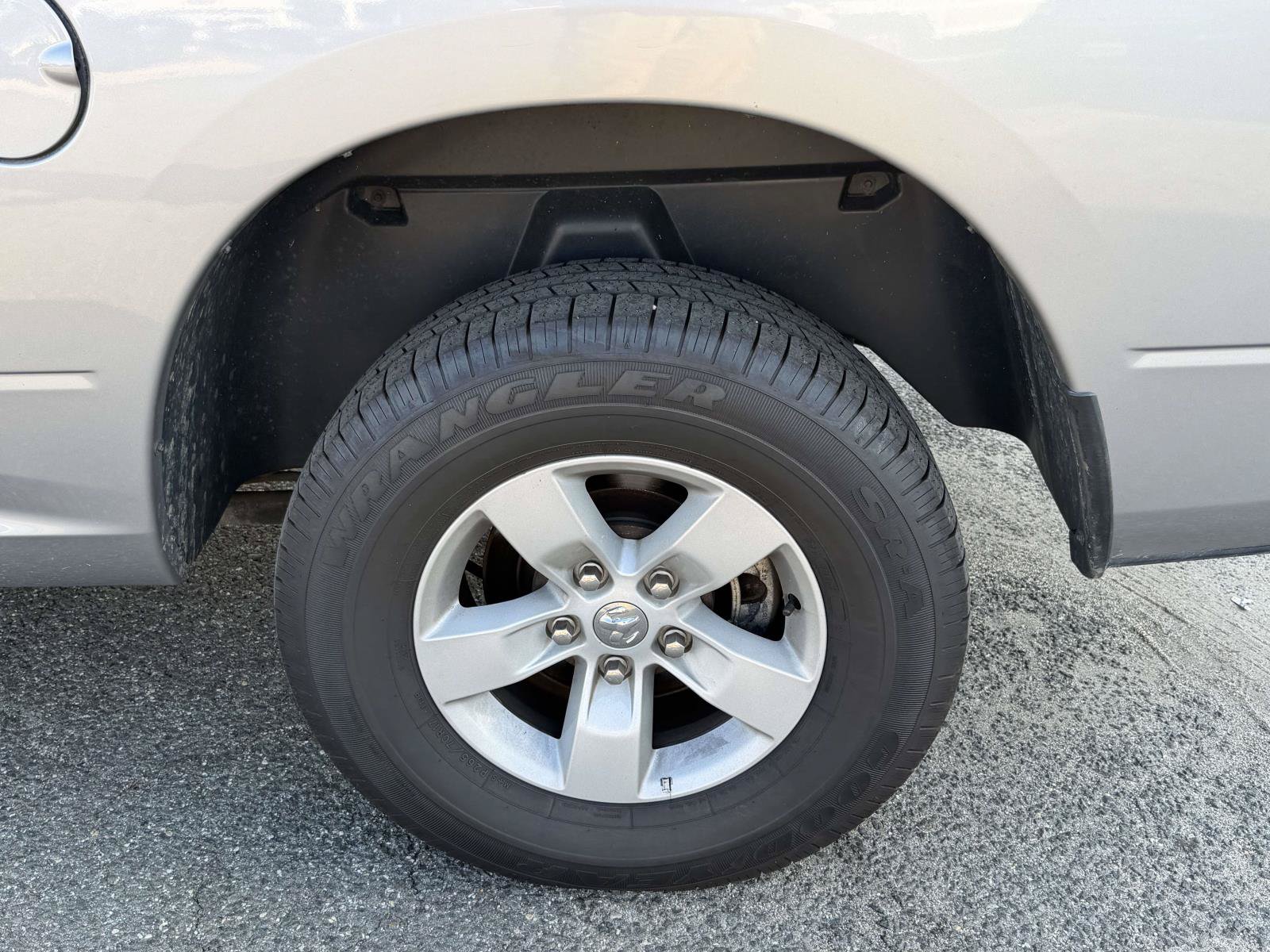 Used 2024 RAM 1500 Classic SLT AWD/4WD image 36