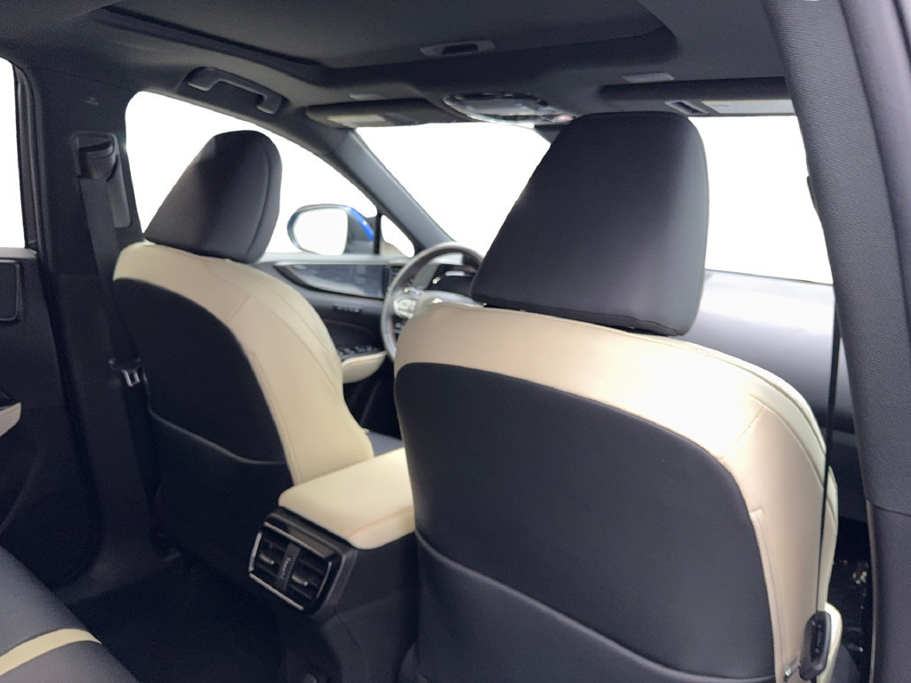 Used 2023 Lexus NX 250 FWD w/ Towing Package (2000 Lbs) image 43