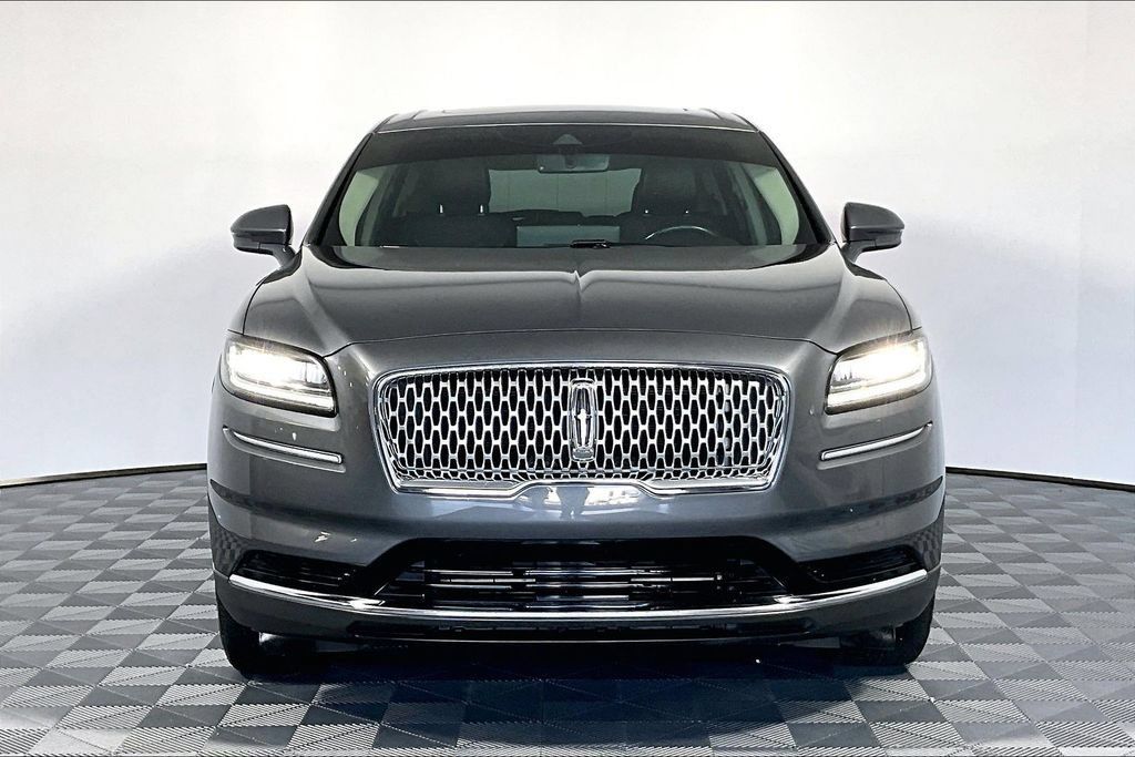 Used 2023 Lincoln Nautilus Reserve FWD image 3