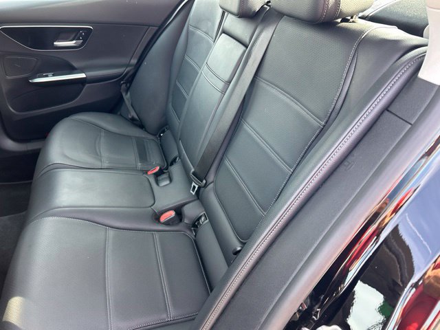 Used 2023 Mercedes-Benz C 300 Sedan image 8