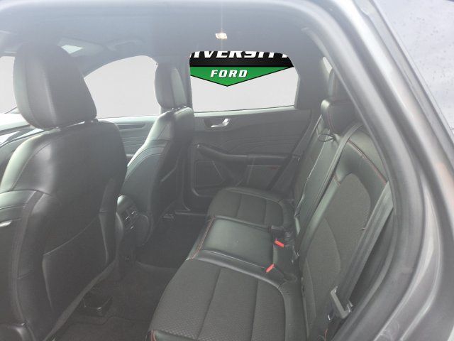 Used 2024 Ford Escape ST-Line w/ Tech Pack #1 AWD/4WD image 9