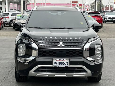 Used 2023 Mitsubishi Outlander SEL image 11