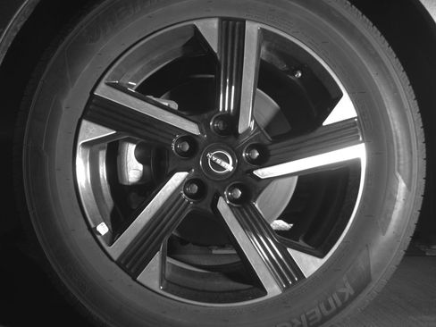 Used 2025 Nissan Sentra SV image 12