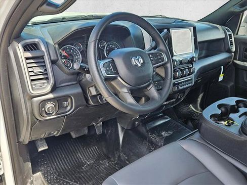 New 2026 RAM 2500 Tradesman w/ Chrome Appearance Group AWD/4WD image 9