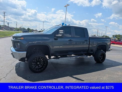 Used 2020 Chevrolet Silverado 2500 W/T w/ WT Convenience Package AWD/4WD image 4