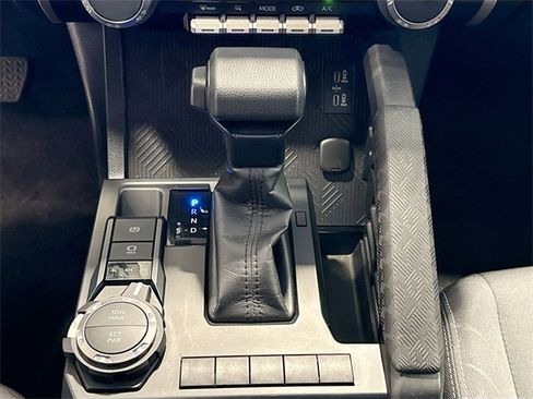 Certified 2024 Toyota Tacoma SR5 image 14