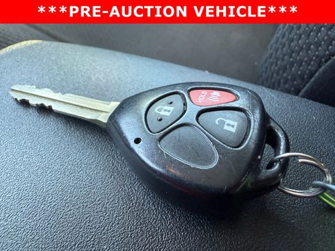 Used 2010 Scion xB image 29