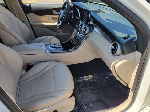 Used 2018 Mercedes-Benz GLC 300 image 19