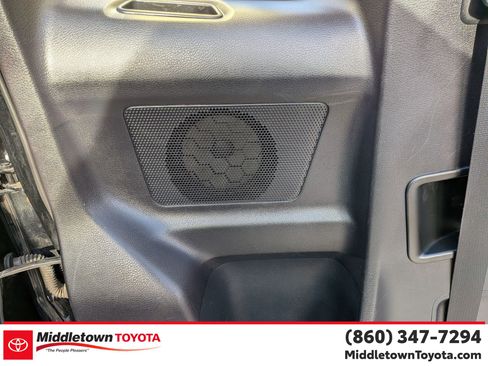 Used 2019 Toyota Tacoma SR5 image 29