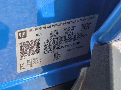 New 2026 Chevrolet Equinox EV LT image 32