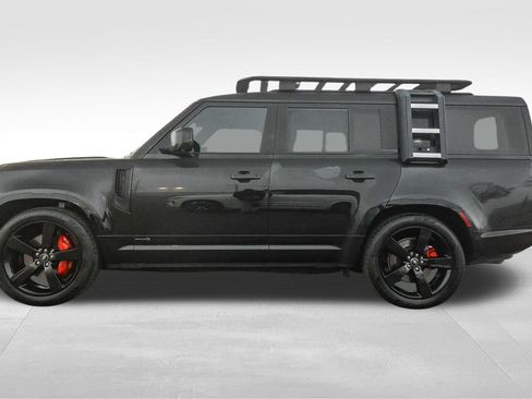 Used 2023 Land Rover Defender 130 X image 8
