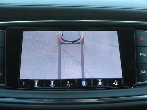 Used 2020 Buick Enclave Avenir w/ Avenir Technology Package image 37