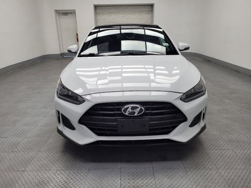 Used 2020 Hyundai Veloster 2.0 Premium image 14
