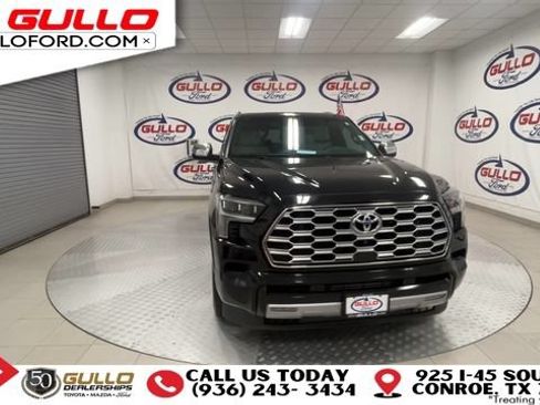 Used 2024 Toyota Sequoia Capstone AWD/4WD image 7