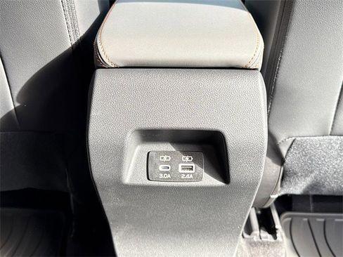 New 2025 Subaru Crosstrek 2.5i Limited w/ Popular Package #3A image 22