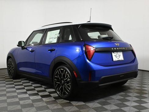 Used 2025 MINI Cooper S image 5