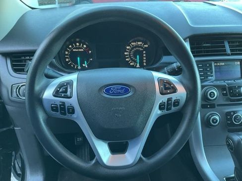 Used 2013 Ford Edge SE image 11