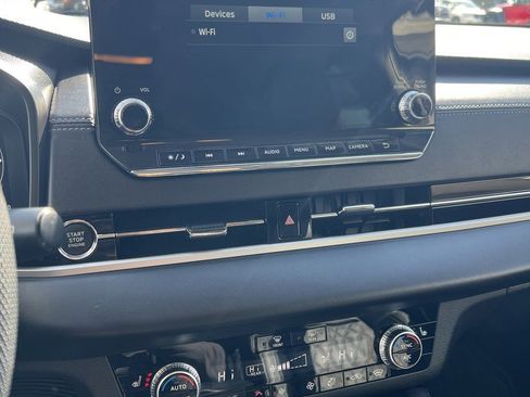 Used 2023 Mitsubishi Outlander SEL image 23