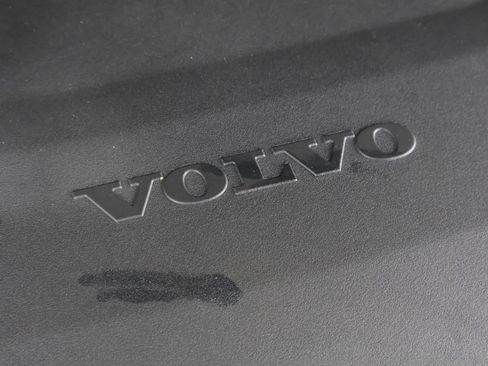 Certified 2024 Volvo XC90 B6 Ultimate AWD/4WD image 25