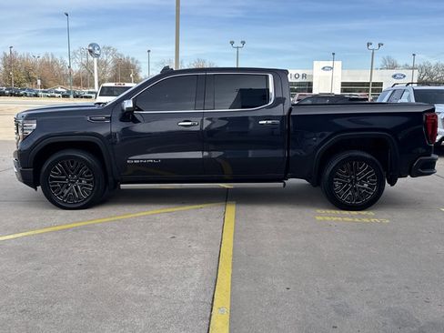 Used 2022 GMC Sierra 1500 Denali Ultimate image 12