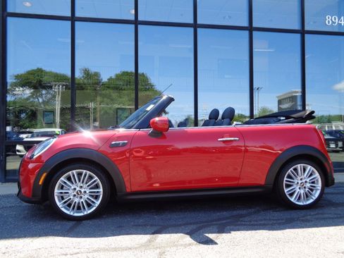 Used 2024 MINI Cooper S FWD image 8