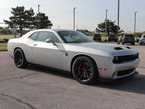 New 2023 Dodge Challenger SRT Hellcat image 3