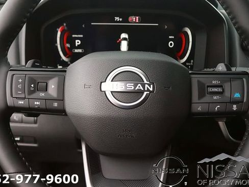 New 2026 Nissan Rogue Platinum AWD/4WD image 17