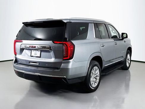 Used 2023 GMC Yukon SLT w/ SLT Premium Package RWD image 5