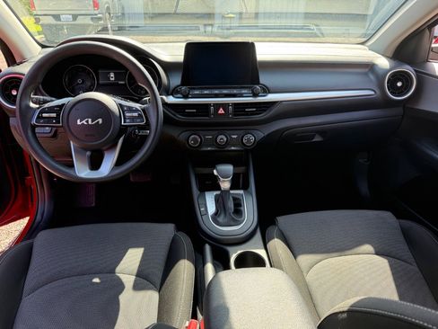 Used 2024 Kia Forte LXS FWD image 6