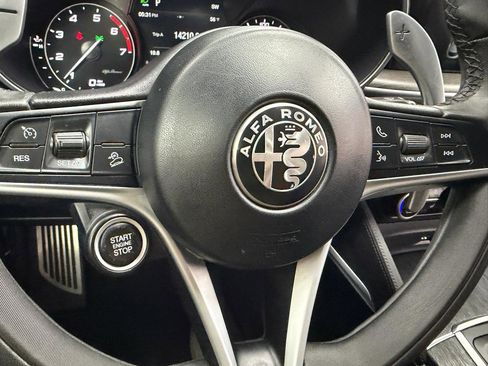 Used 2018 Alfa Romeo Stelvio Sport w/ Quick Order Package 22J Sport image 18